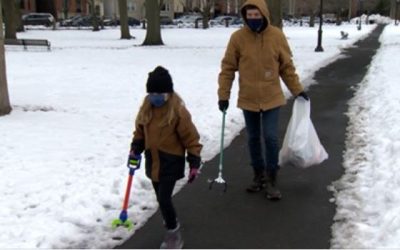 Connecticut Girl Applauds Dad for Efforts to Keep Neighborhood Clean