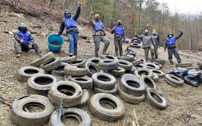 Volunteers remove 15,000 pounds of trash from rivers in Cherokee National Forest